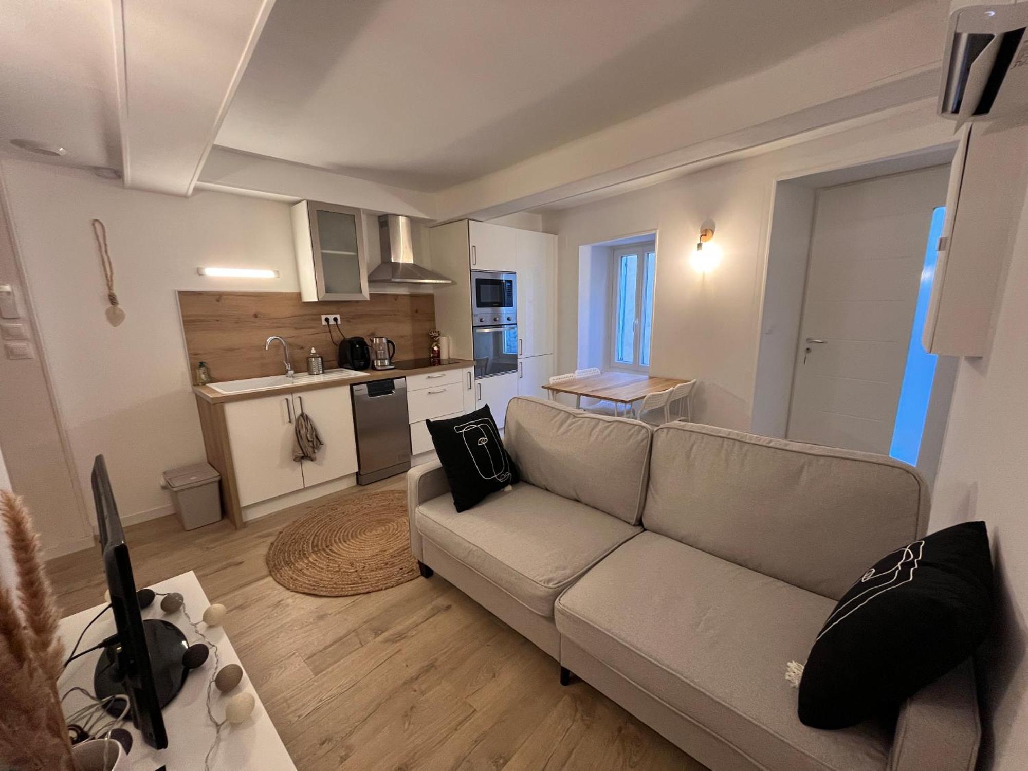 Maison 1807 Saint-Chaptes Extérieur photo